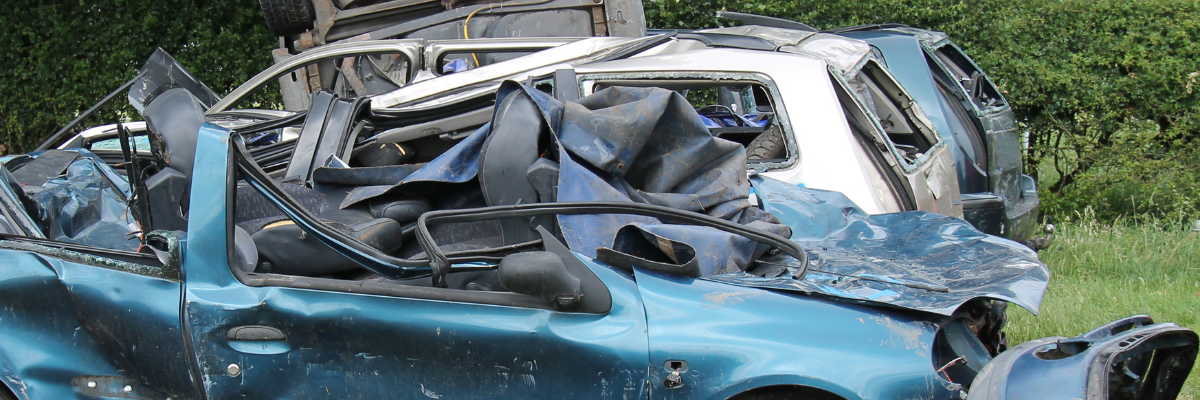 How a Car Wrecking Yard Helps You Get Maximum Cash for Scrap Cars